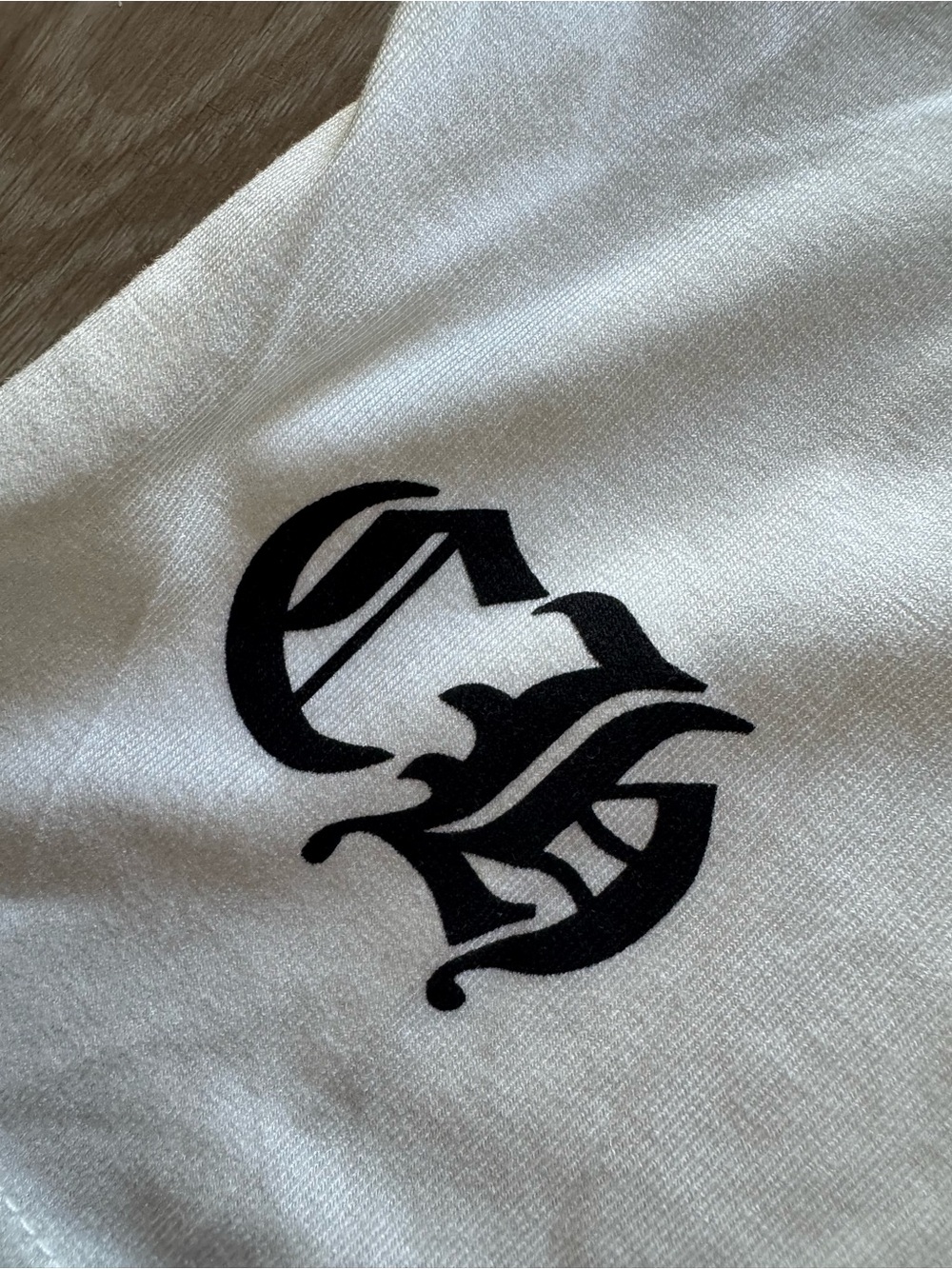 Chrome hearts womens v neck t shirt - Picture 6 of 6